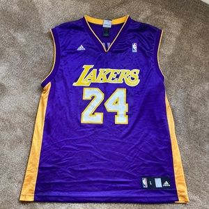 LARGE KOBE JERSEY